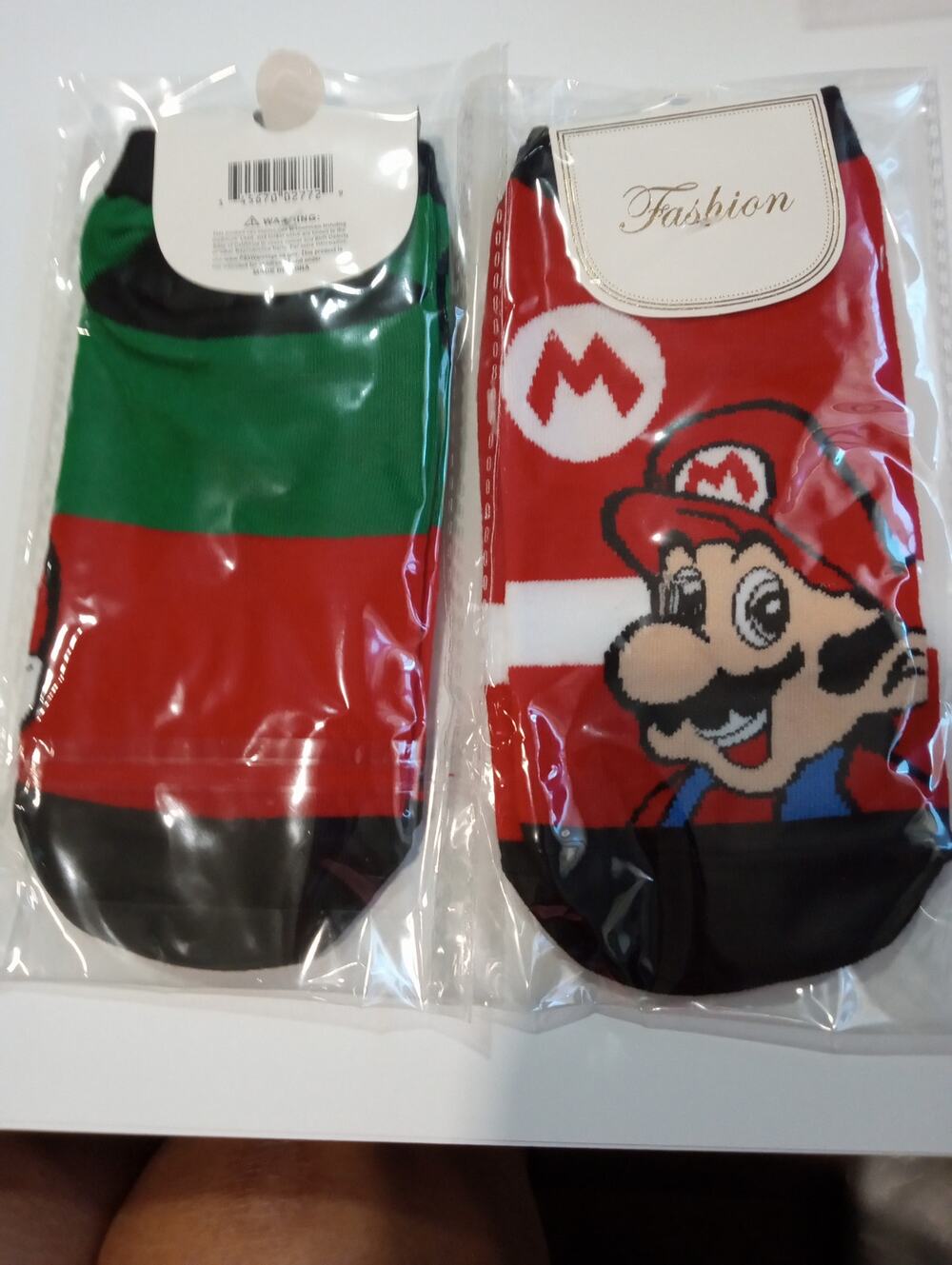 *NEW* Mario inspired Low Cut socks 2 pair Kids size Medium 0423 - Picture 1 of 2